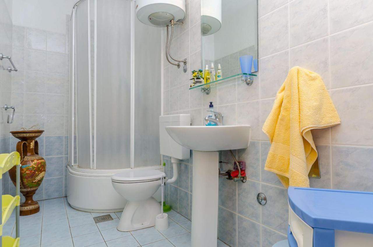 Apartments Stara Maslina Slatine Luaran gambar