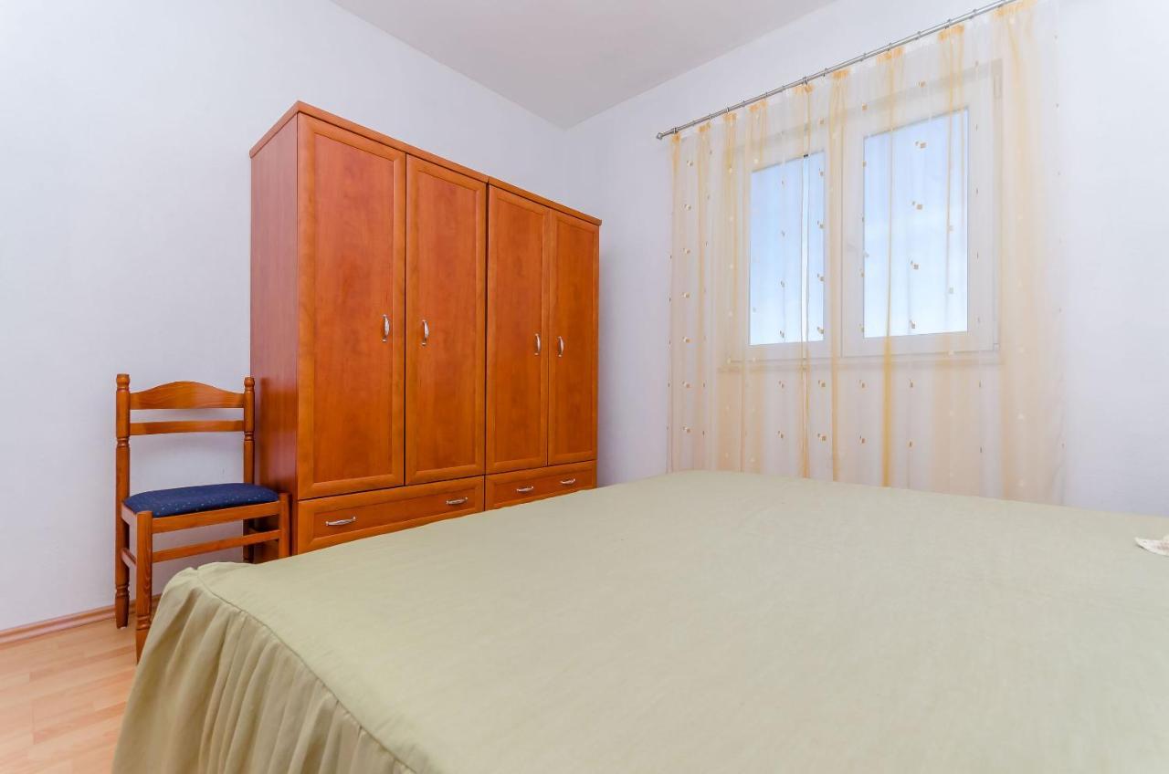 Apartments Stara Maslina Slatine Luaran gambar