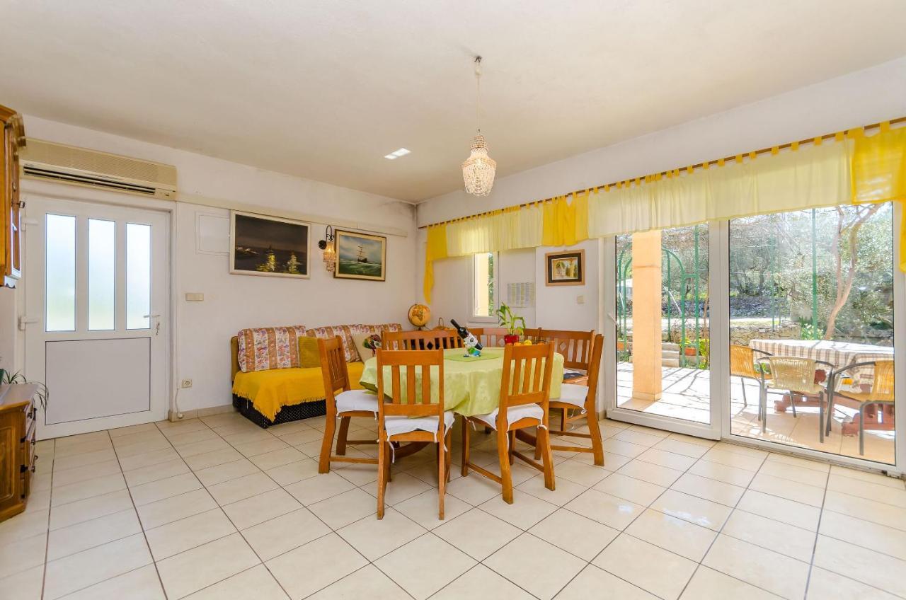 Apartments Stara Maslina Slatine Luaran gambar